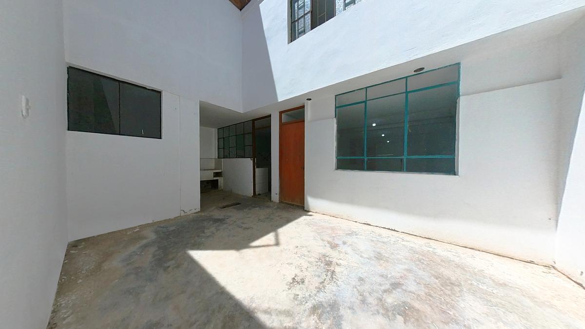 VENTA DE CASA DE 2 PISOS EN URB. FEDERICO VILLARREAL